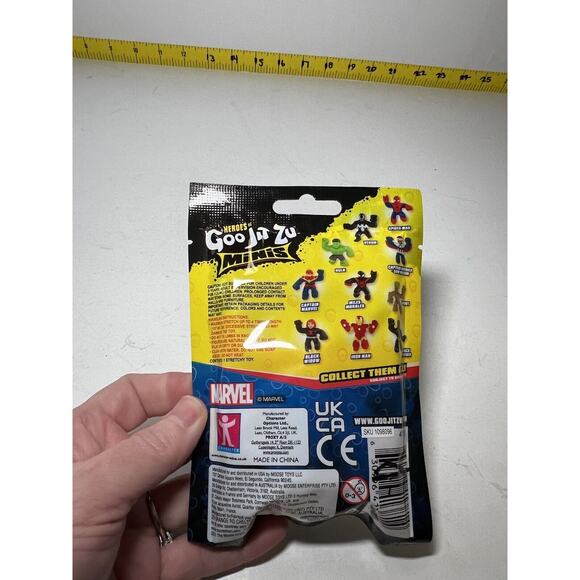 Heroes of Goo Jit Zu Minis Captain America Sam Wilson Marvel Stretchy Toy NEW - Picture 3 of 4